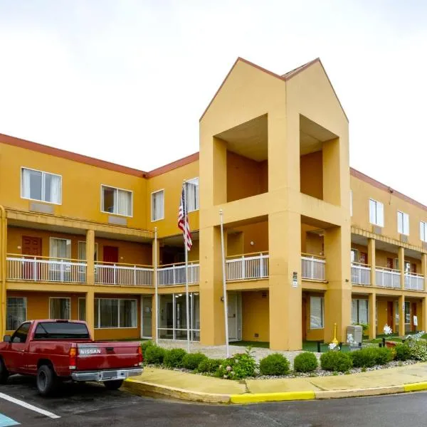 Copley Inn & Suites By OYO Akron OH, hotel di Akron