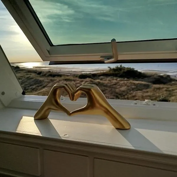 Appartement avec accès a la plage, hotel em Cabourg