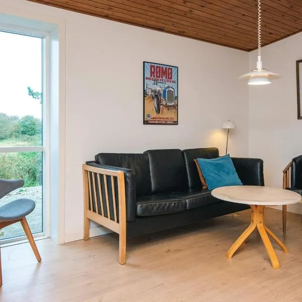 5 person holiday home in Rømø, hôtel à Kongsmark