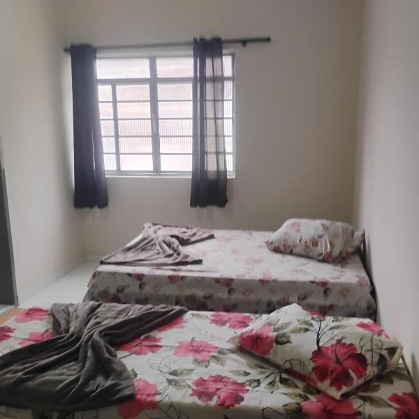 Apartamento confortável ao lado da Basílica