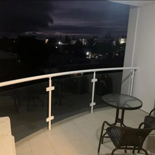 Platinum Apartments at Bargara, hotel v destinaci Bargara