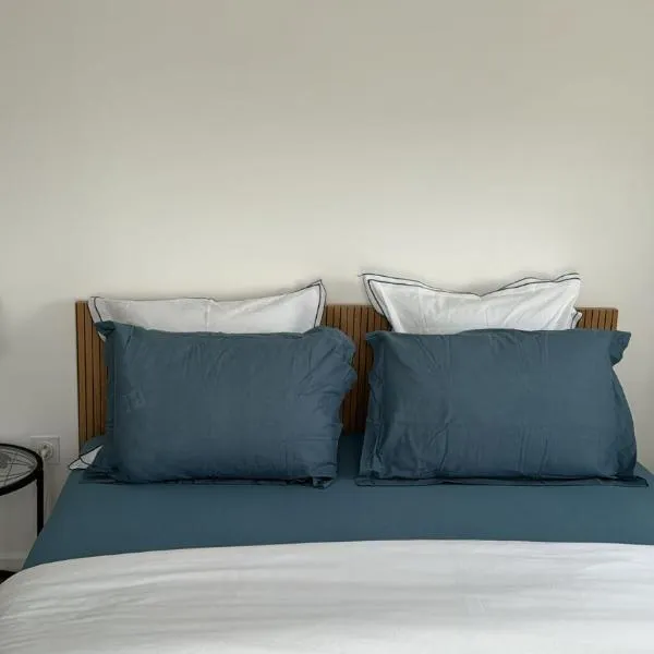 Logement 2 pièces propre et calme, hotel v destinaci Lieusaint