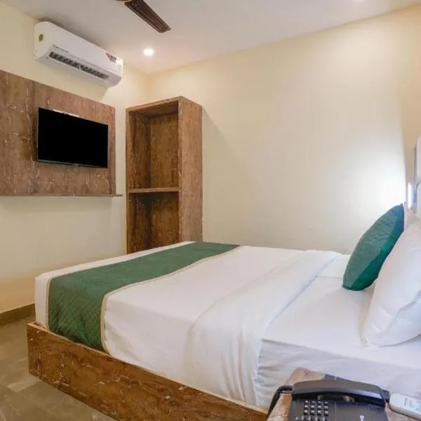 Hotel Crystal By Glitz Hotels, hotel em Mumbai