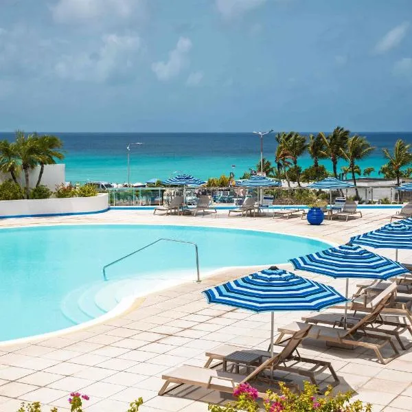 Royal Islander Club Resort La Terrasse, hotel in Lowlands