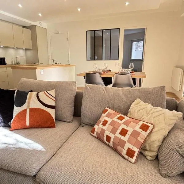 Appartement neuf à 2 pas du port de Vannes, хотел в Ван