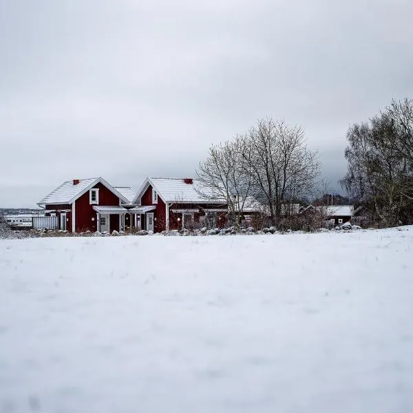 Apelvikens Camping & Cottages, hotel in Varberg