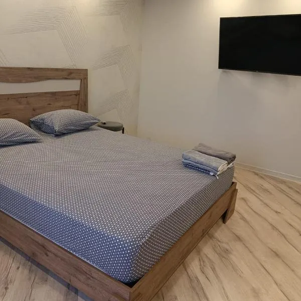 Уютная квартира в центре!, Hotel in Qaraghandy