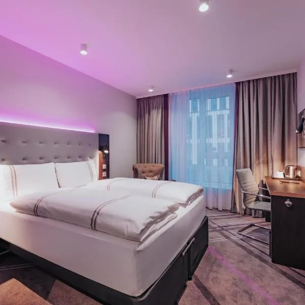 Premier Inn Rosenheim City Lokhöfe, hotel in Rosenheim