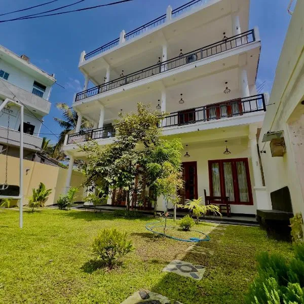 K T Resort - Ahangama, hotel in Ahangama