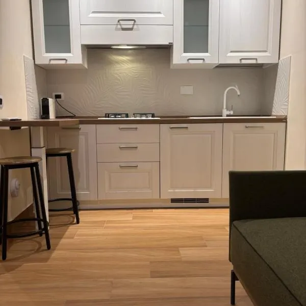 Gioia Apartment, hotel v destinaci Sabaudia
