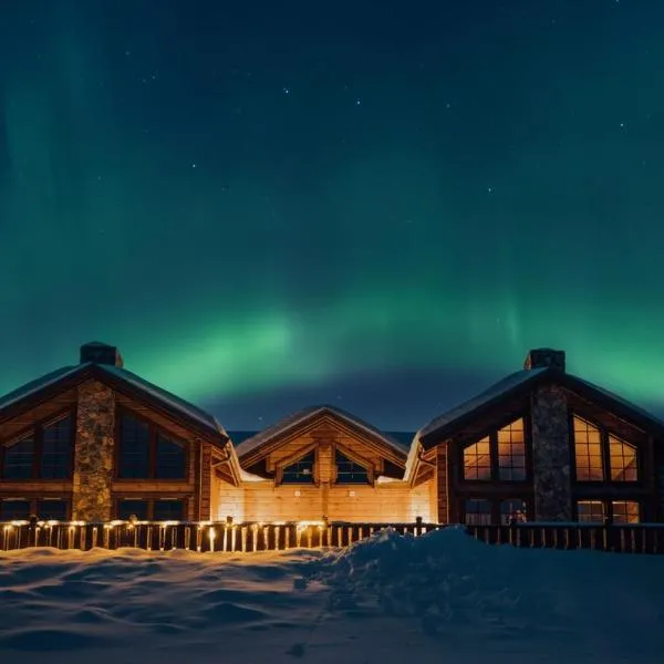 Brunbjörnen med bastu, brasa och social planlösning i Idre Bergsby, hotel i Idre