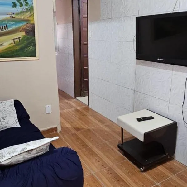 Apartamento 5 minutos a pé da praia, hotel in Guarapari