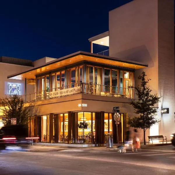 The Cabins at East Austin Hotel, hotel i Austin