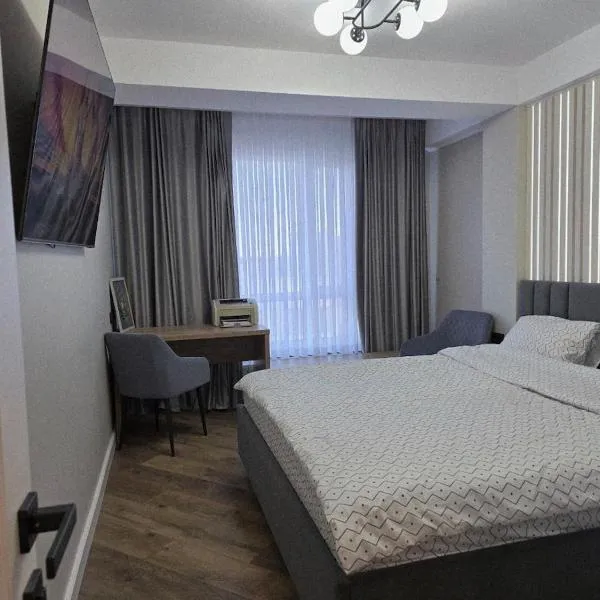 New Apartment near Ciocana Pedestrian Alley, hotel en Chisináu