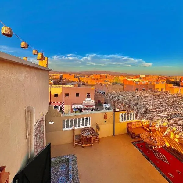 Riad Dar Sahara - Panoramic Rooftop, hotel in Nkob