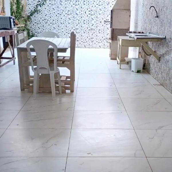 Casa com 5 suítes e churrasqueira para 12 pessoas - Foto 4