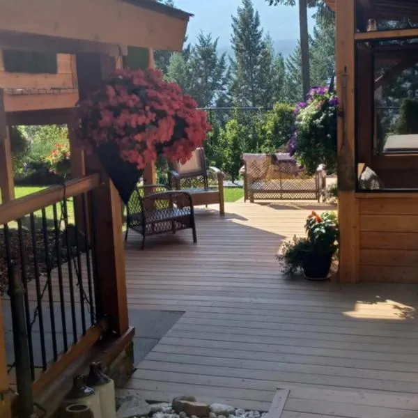 Deer Ridge B&B, hotel di Golden