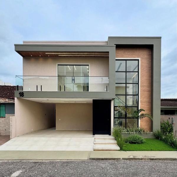 Aluga-se casa em condomínio com duas suítes e piscina