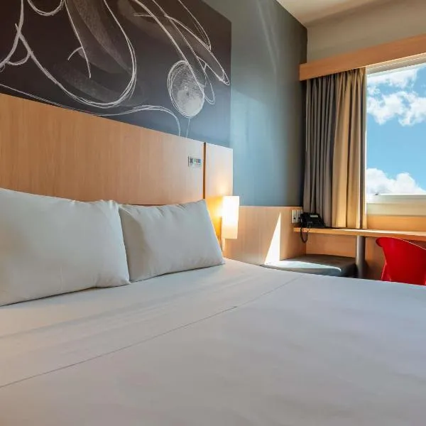 Ibis Guaratingueta Aparecida - Circuito da Fé, hotel v mestu Guaratinguetá