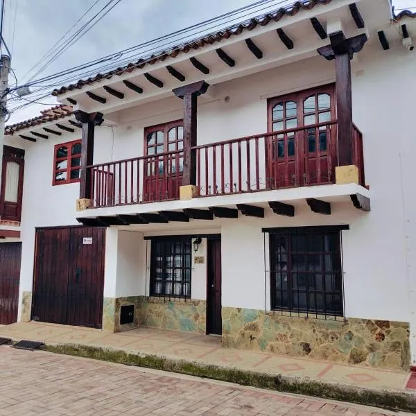 Roomiie Hostel, ξενοδοχείο σε Villa de Leyva