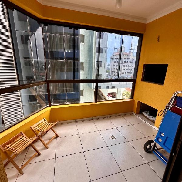 AP Completo-Centro de Torres, 4 quadras da Praia, com 2 quartos e 2 vagas de garagem - Foto 5