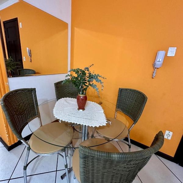 AP Completo-Centro de Torres, 4 quadras da Praia, com 2 quartos e 2 vagas de garagem - Foto 4