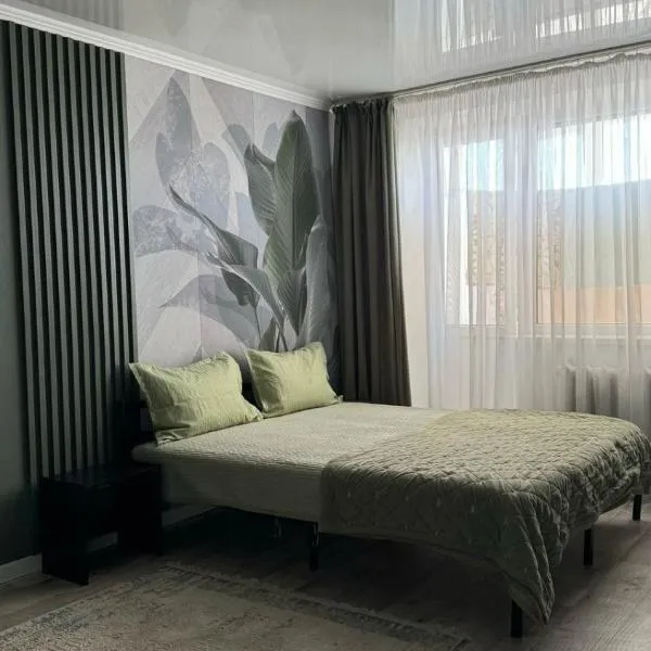 Квартира посуточно, hotel in Uralsk