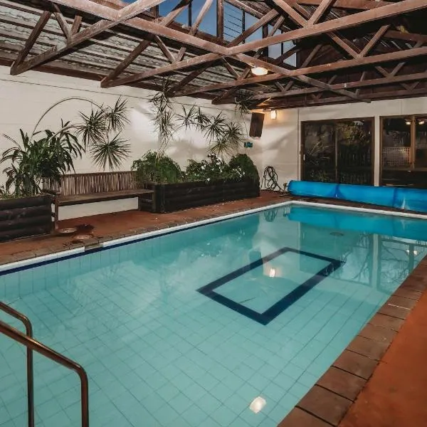Family Fun - 4BR home with swimming pool and spa, hotel v destinaci New Plymouth