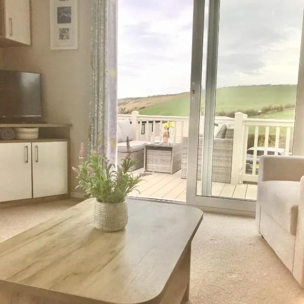 NV45 Beautiful durdle door holiday park, hotel in West Lulworth
