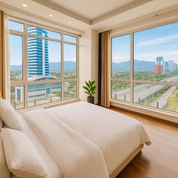 High Rise Presidential Suite in Elysium Opp Centaurus, hotel in Islamabad