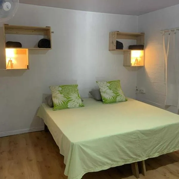 Kura Ora Guest House, hotel in Rangiroa