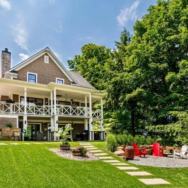 Escale vélo & Spa en Estrie, hotell i Shefford