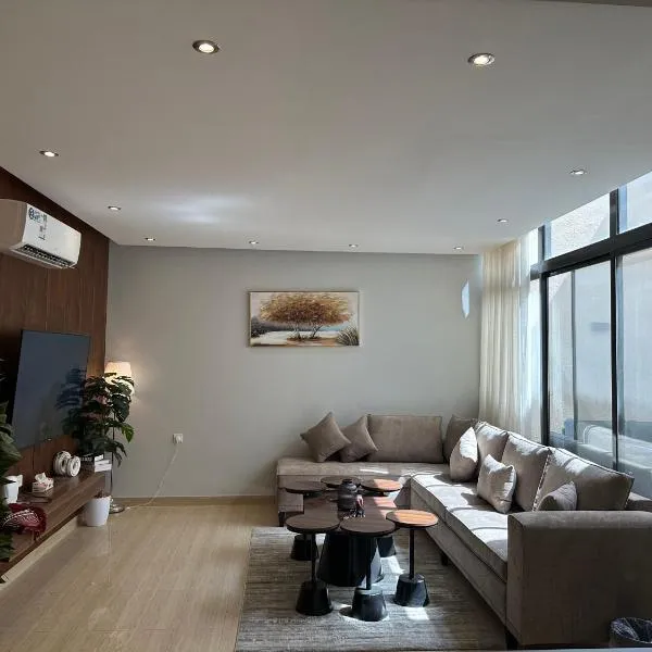 شقة لونو -Luno Apartment- الفرع الثالث, hotel in Riyadh