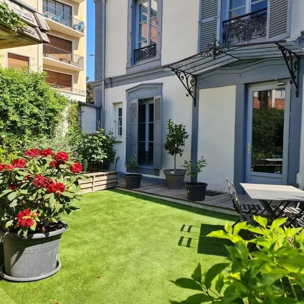 La Maison V.H., Appartements d'Hôtes, hotel v destinaci Troyes