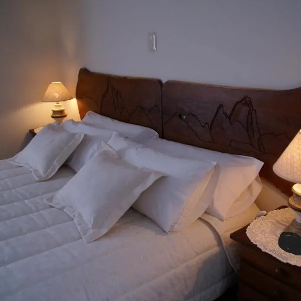 Hotel Las Piedras de Patagonia, מלון באל צ'אלטן