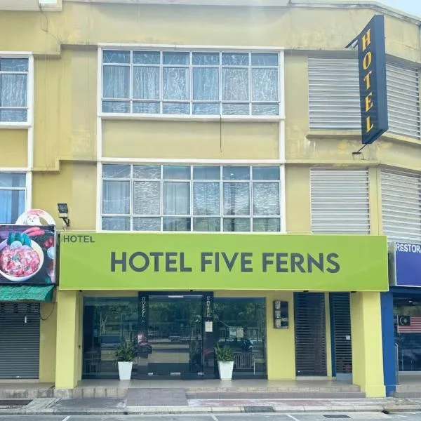 Five Ferns Hotel, ξενοδοχείο σε Bandar Baru Bangi