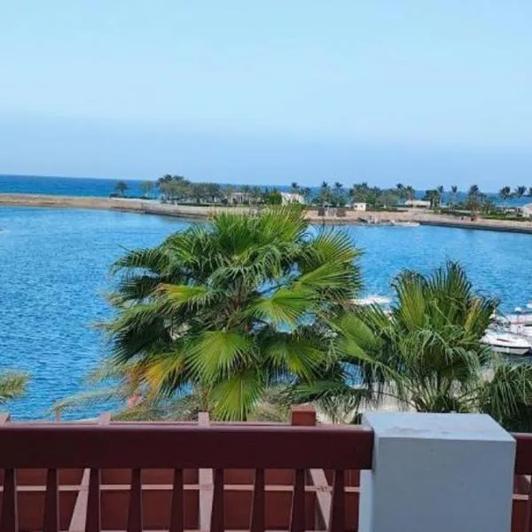 Deluxe As sifah resort suites, jebel sifah resort, ξενοδοχείο σε As Sīfah