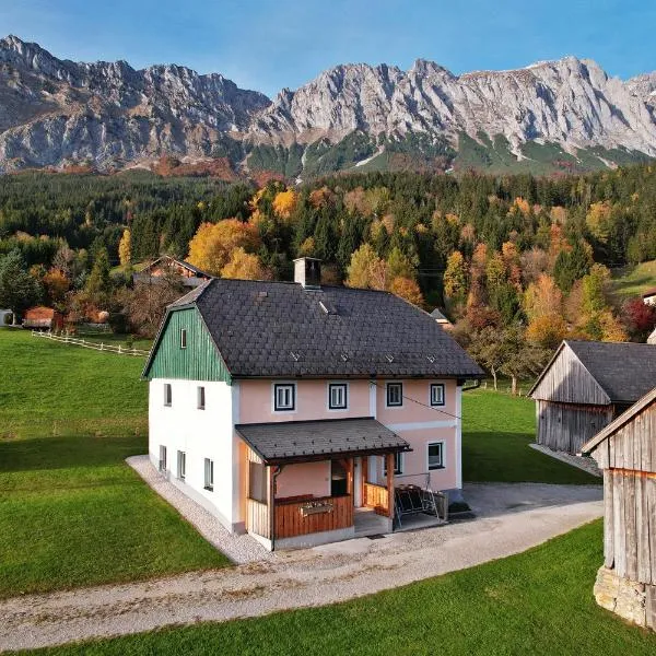 Ferienhaus Schwöllerbauer, hotel in Sankt Martin am Grimming