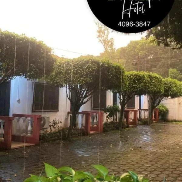 Hotel La Villa, hotel in Retalhuleu