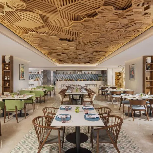 Novotel Mumbai International Airport, hotel en Bombay