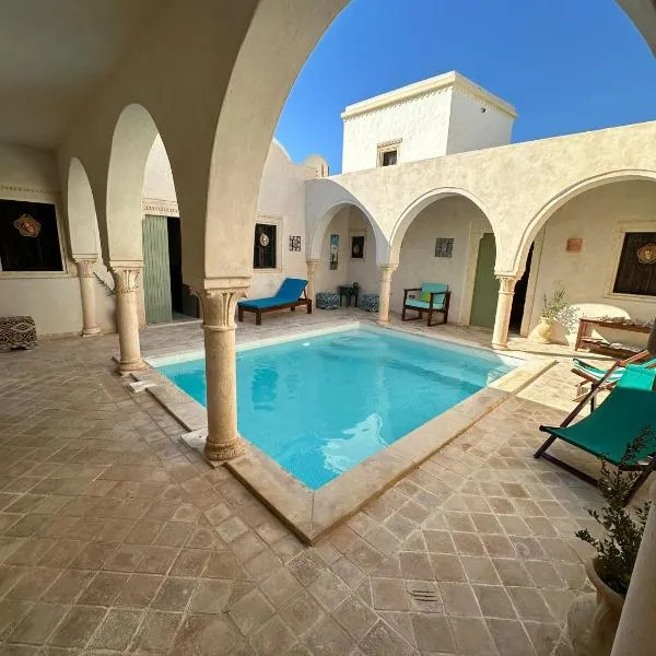 Riadh Ancora Mar Authentic Djerbienne villa, Hotel in Al Maqārisah
