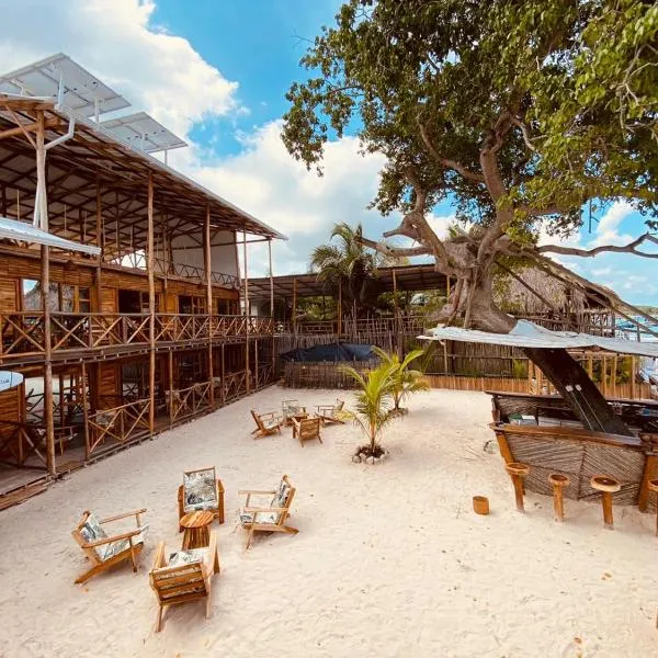 Rocha Beach Club, hotel in Playa Blanca