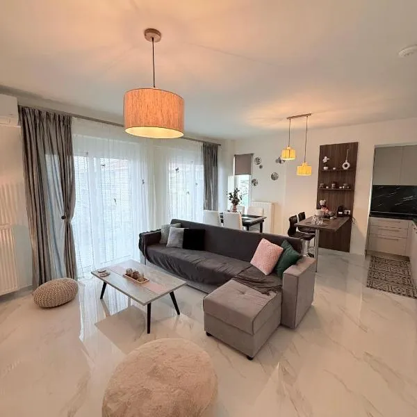The contemporary luxury home - Trikala, hotel in Tríkala