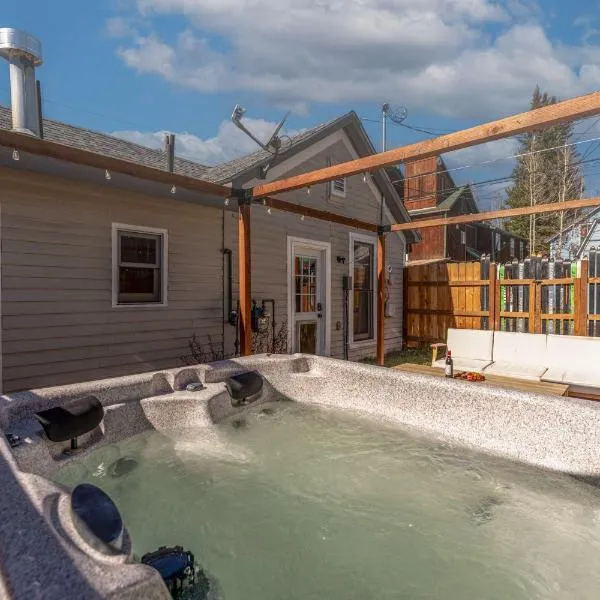 Stylish 1BR Airbnb in Leadville with Mountain Views - Near Skiing - Pets okay, khách sạn ở Leadville