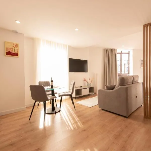 ALAIA ROOMS, Apartamentos Turísticos 0003, hotel v destinaci Logroño