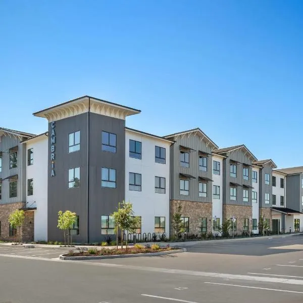 Cambria Hotel Templeton - Paso Robles、テンプルトンのホテル