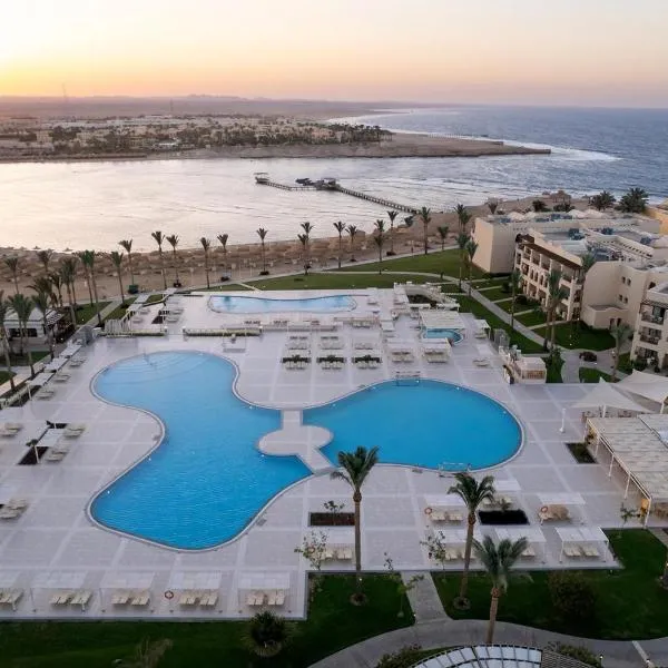 JAZ Lamaya Resort, Hotel in Bucht von Coraya