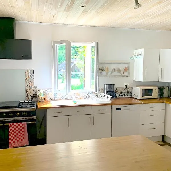 Le Gite D'origne, hotel v destinaci Origne