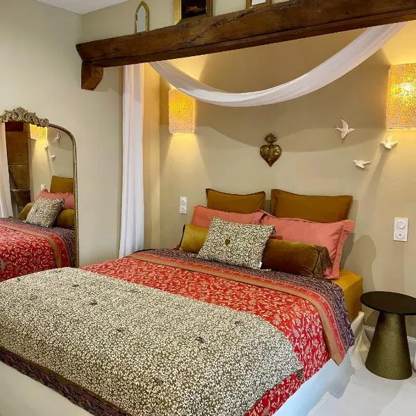 La Suite Drômoise 1809, hotel in Saint-Paul-lès-Romans