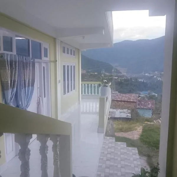 Green Tara Homestay, hotel in Dirāng